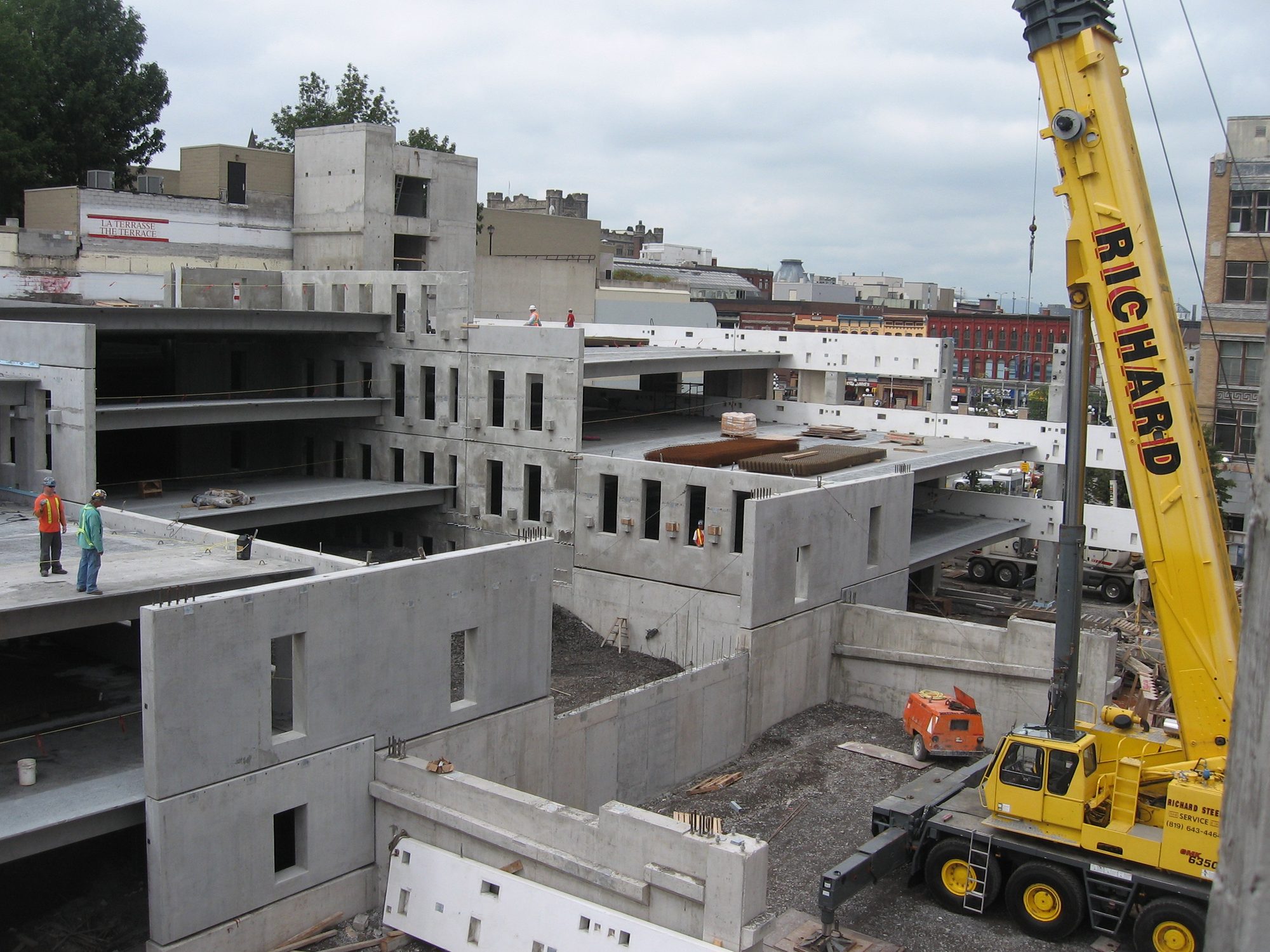 Parking Structures & Facilities